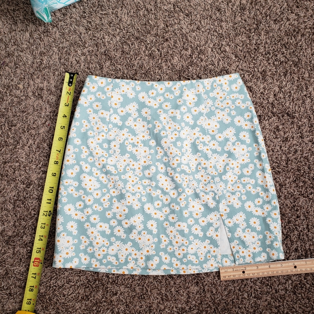 🌸Blue Daisy Skirt - Picture 4 of 13